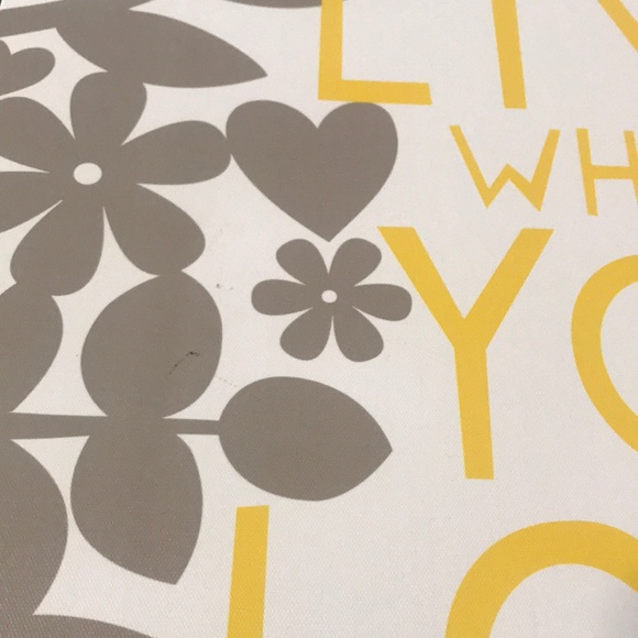 Canvas - Picture 5 of 5